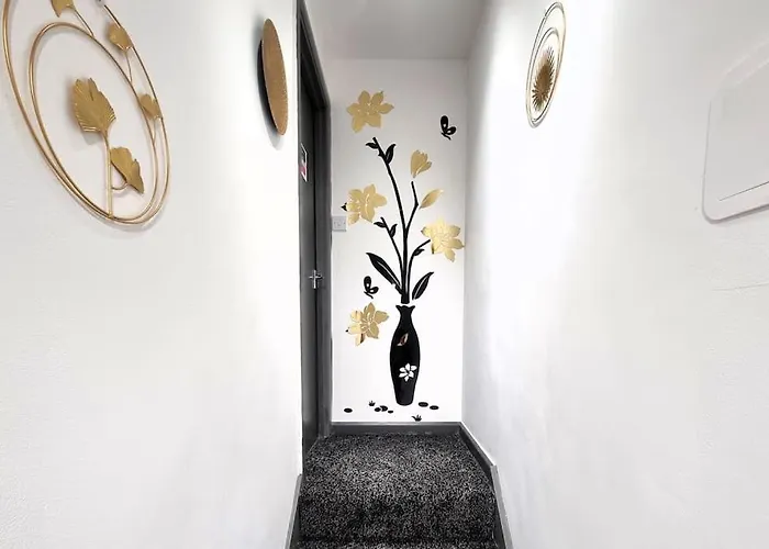 *f4gh For Your Relaxed & Cosy + Free Parking + Free Fast Wifi * Apartment Leeds (West Yorkshire)