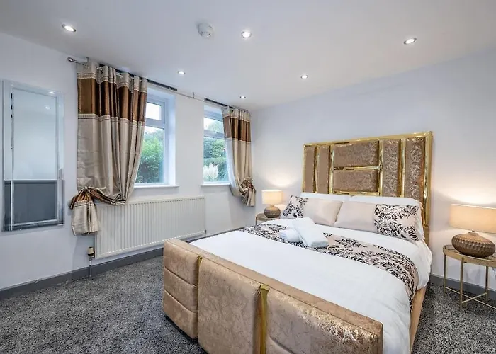 Apartment *f4gh For Your Relaxed & Cosy + Free Parking + Free Fast Wifi * *