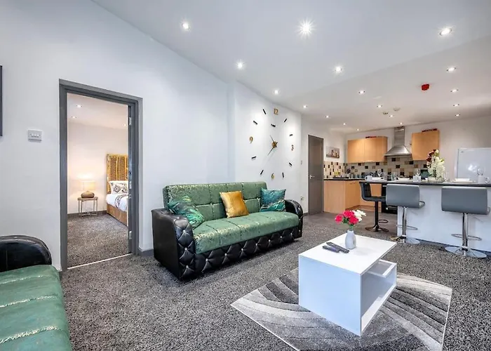 *f4gh For Your Relaxed & Cosy + Free Parking + Free Fast Wifi * Leeds (West Yorkshire)