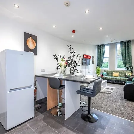 *f4gh For Your Relaxed & Cosy + Free Parking + Free Fast Wifi * * Leeds (West Yorkshire)