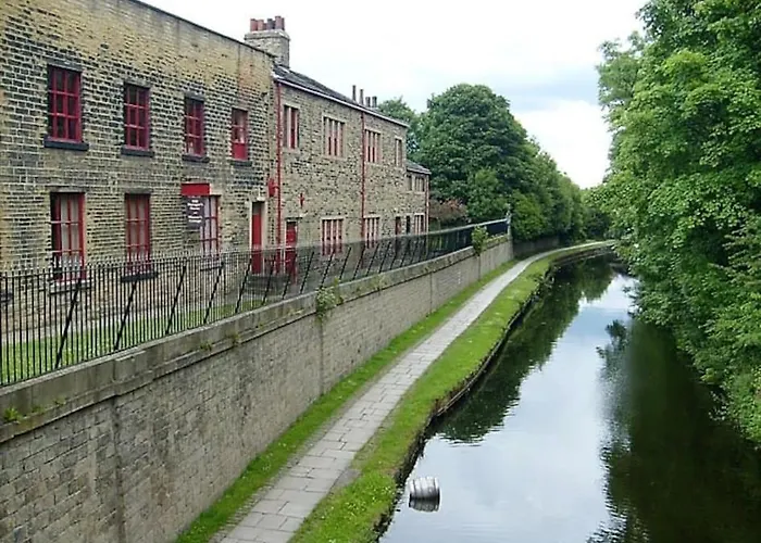 *f4gh For Your Relaxed & Cosy + Free Parking + Free Fast Wifi * *